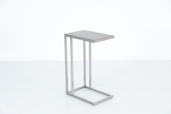 Хорошая цена Гостиничная мебель Гостиная Общественное пространство Металлическая основа в форме С Конечный стол онлайн